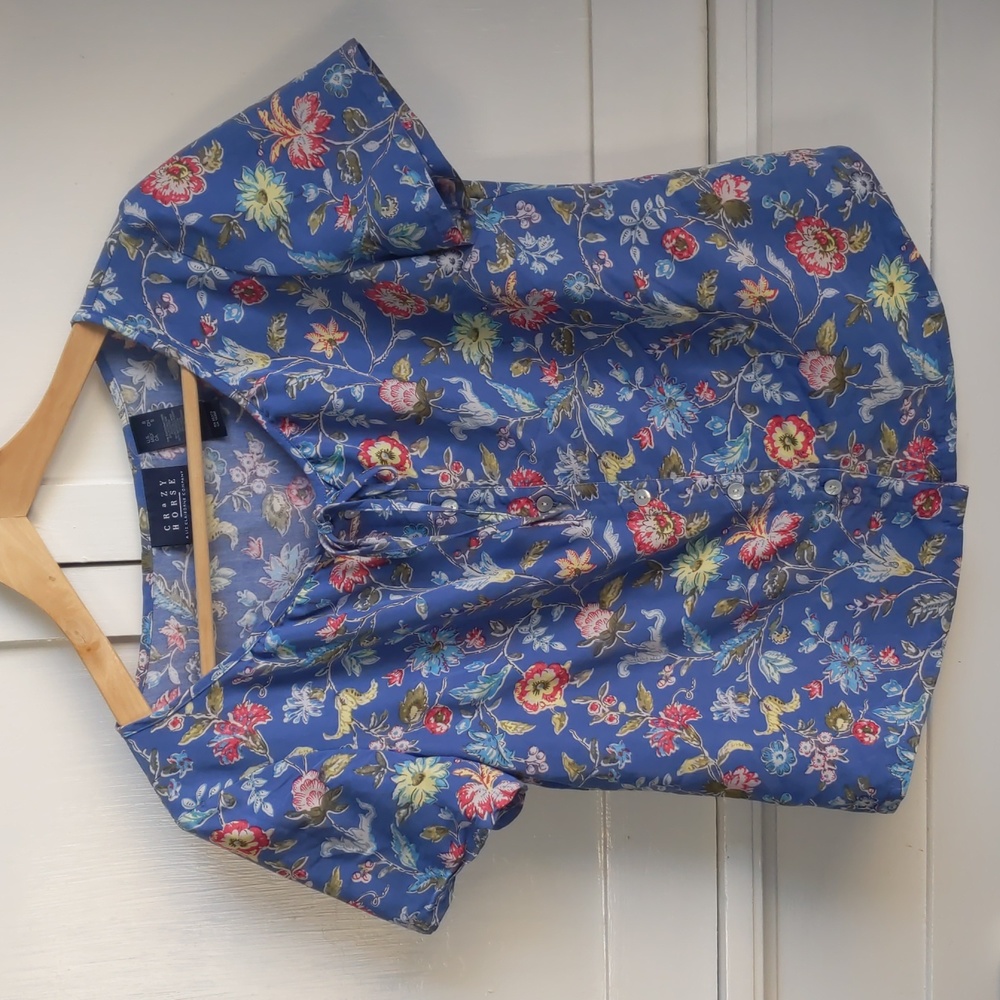 Crazy Horse by Liz Claiborne floral tie-neck button-up blouse, size S